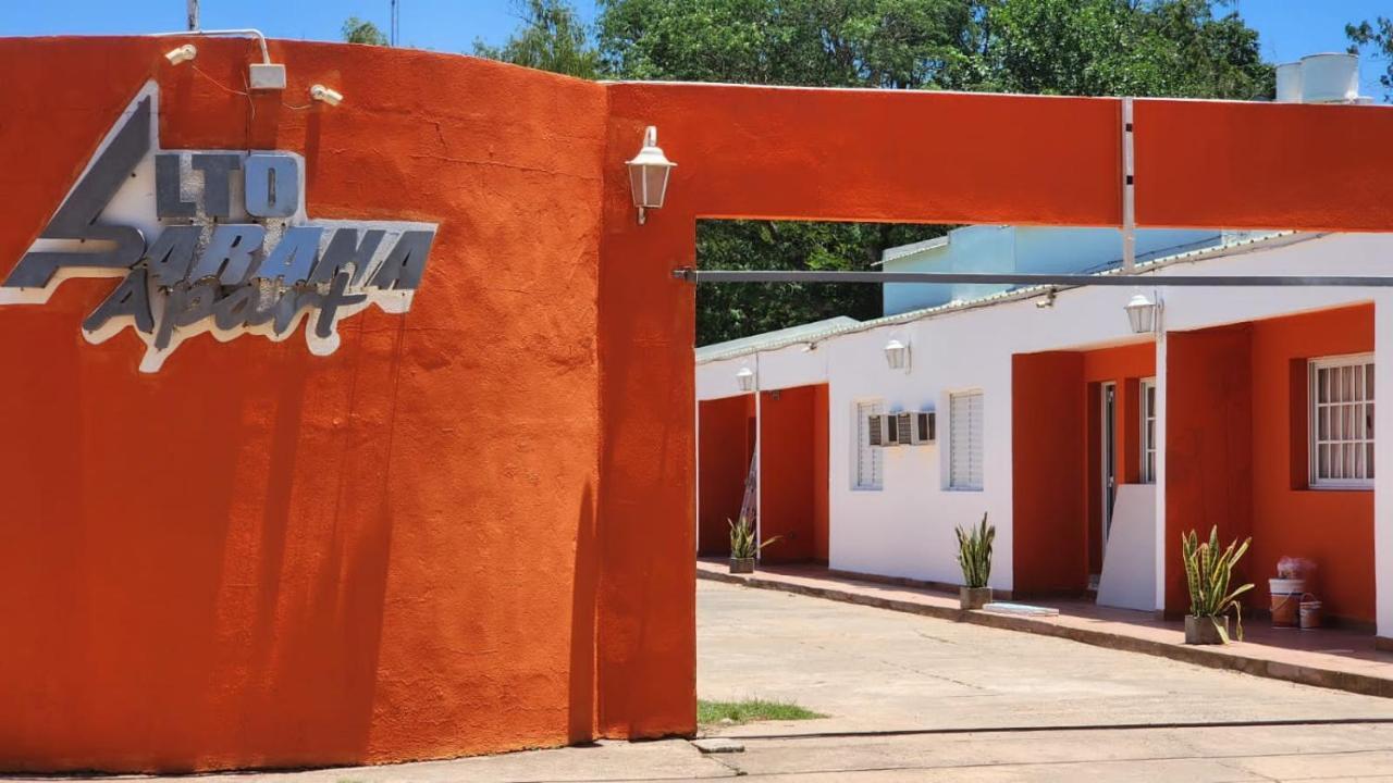 Apart Alto Parana Paso de la Patria Exterior foto